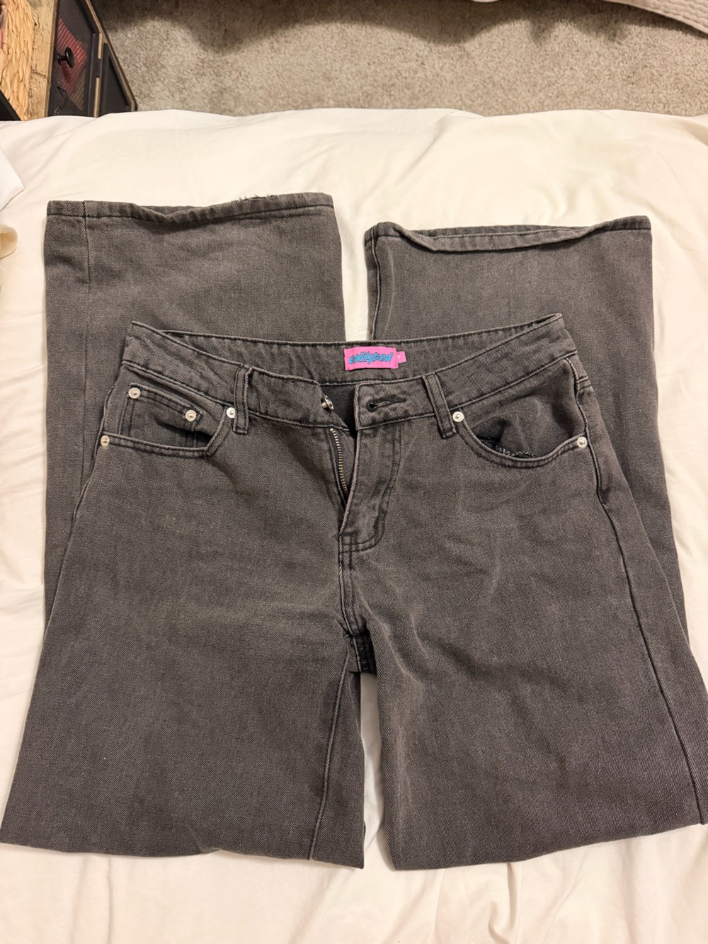 Edikted Raelynn washed low rise baggy jeans